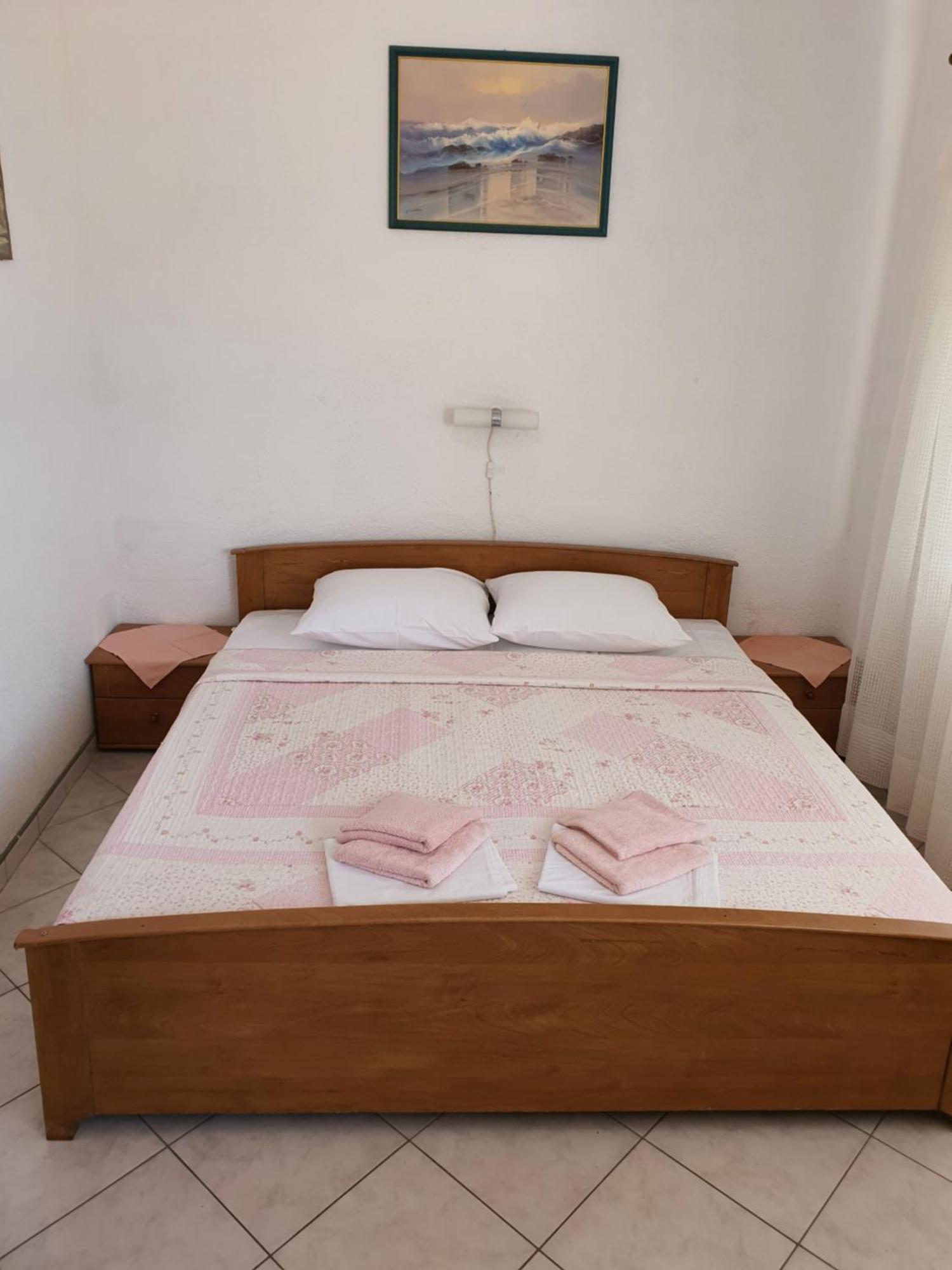 Apartments - Buffet 2B Светий Юрай Номер фото